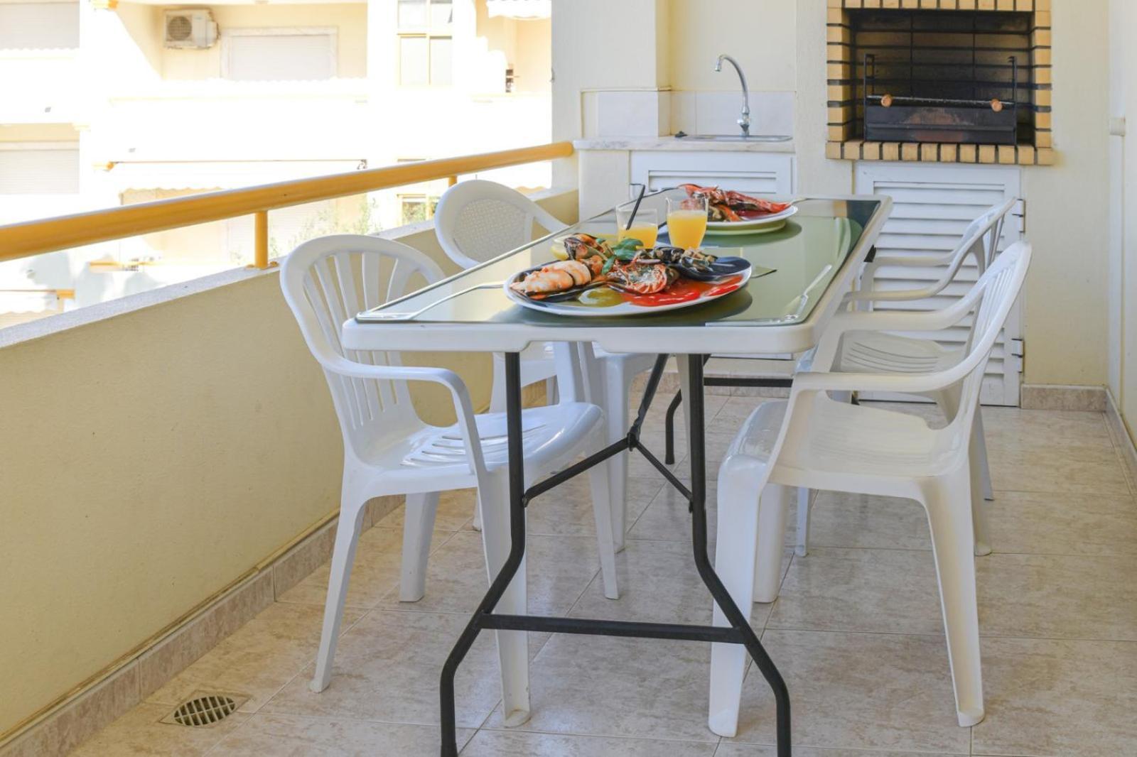 Vila Atlantida - Vilamoura-Quarteira Holiday Home - Beach At 250 Mts Luaran gambar
